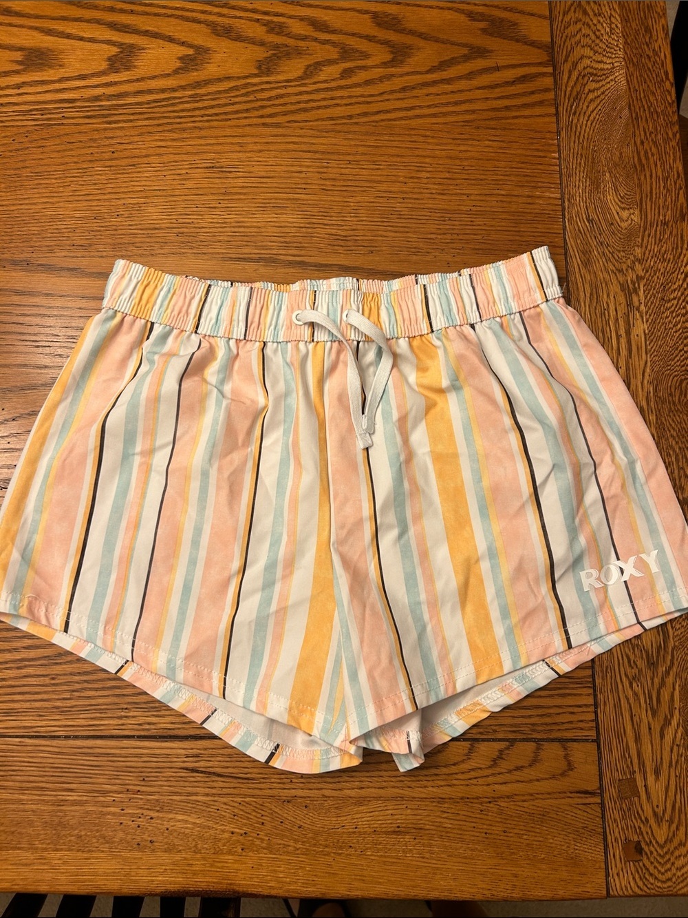 Roxy Pastel Multi-Stripe Elastic Waist Athletic Shorts/9